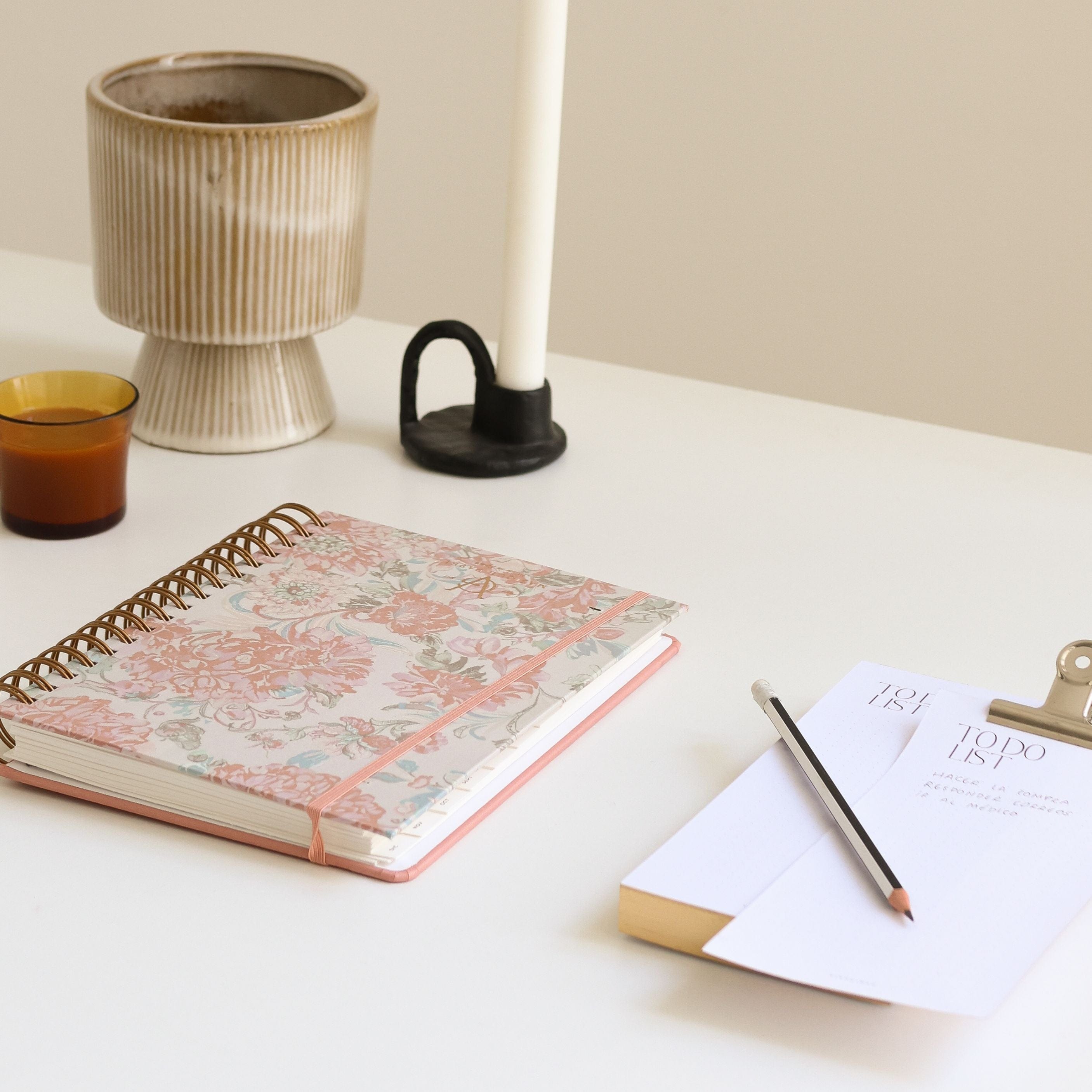 BLOC DE NOTAS · TO DO LIST