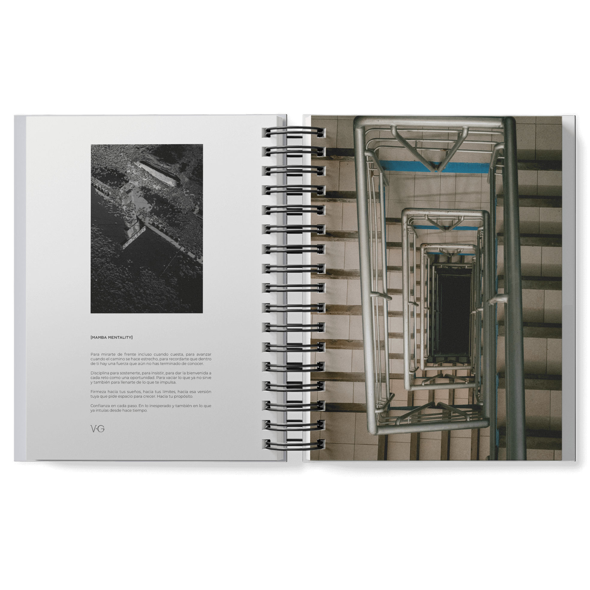 CUADERNO TRANSPARENTE · HOJAS EN BLANCO